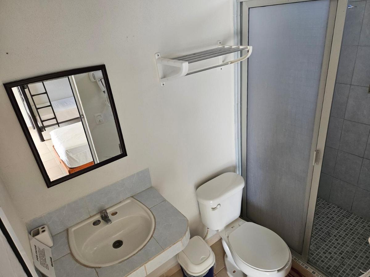 Hostal El Padrino Akumal
