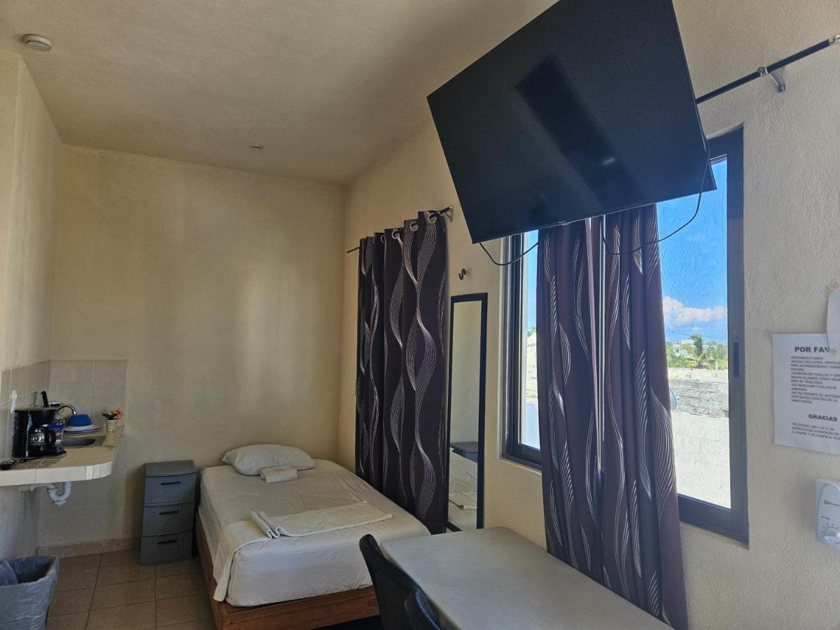 El Padrino Hostal *